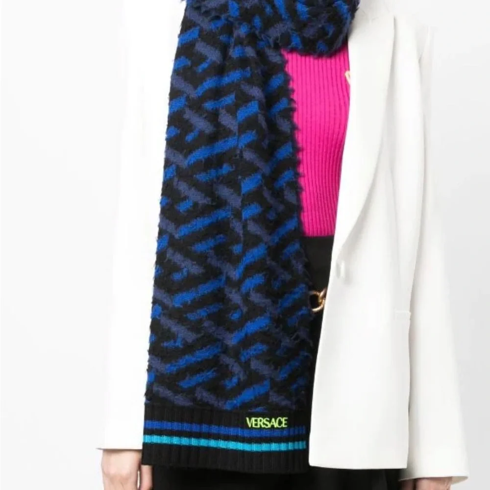Authentic Versace Greta Wool Scarf Unisex